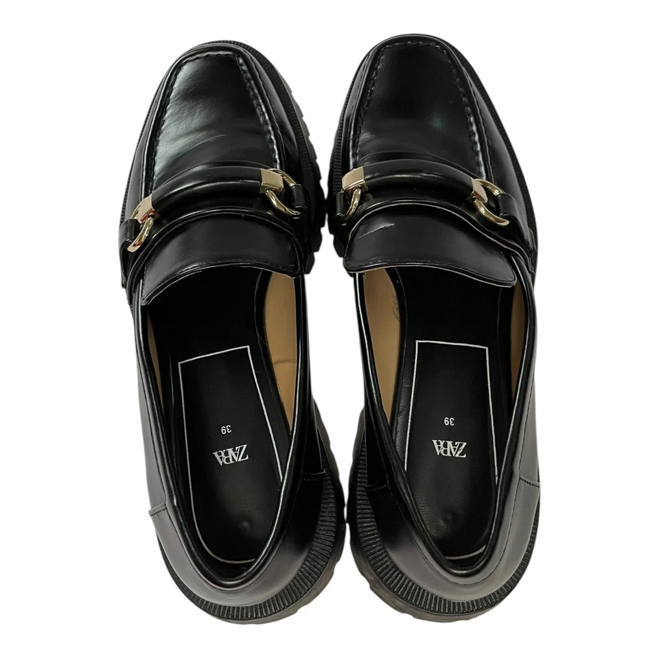 Mocasines Zara Penny Grunge Hebilla Sin Cordones Gruesos Caprichosos Negros Mujeres Talla 39 Foto 2 de 4