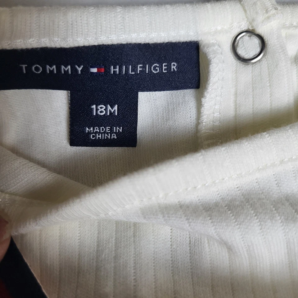 Tommy Hilfiger Bebé Niñas 18M Rosa Difuso Mono y Blanco Acanalado Manga Larga Conjunto Foto 3 de 4
