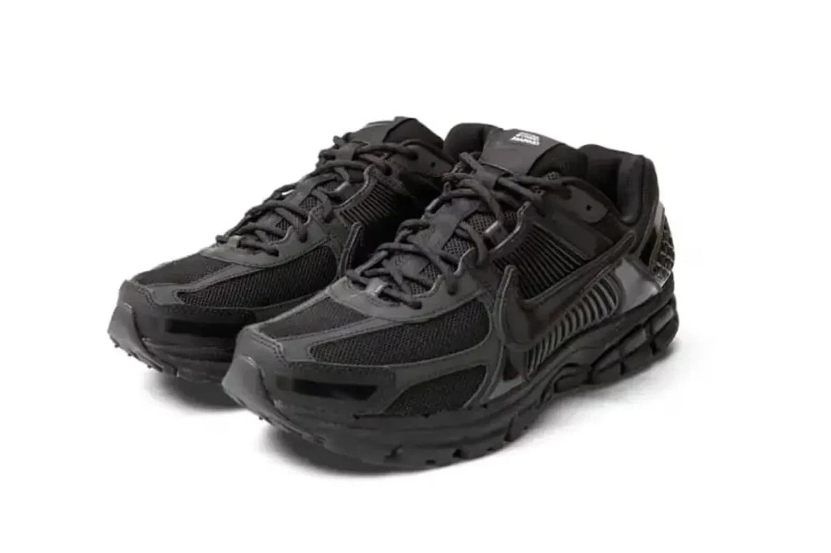 Size 8.5 - Dover Street Market x Nike Air Zoom Vomero 5 20th