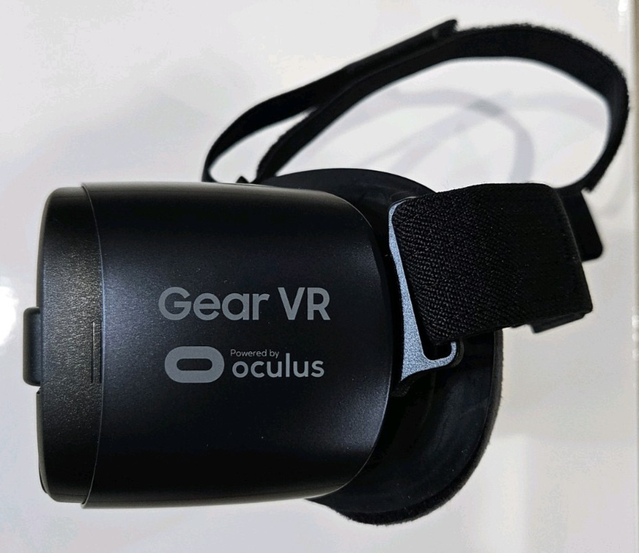 Samsung Gear VR Oculus Virtual Headset