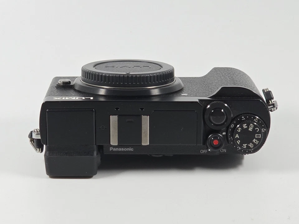 Panasonic Lumix GX9, photo 4 of 5