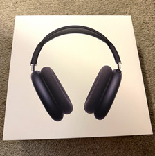 Apple AirPods Max 2 Black Over-Ear Headphones w/ Smart Case, USB-C, Mic