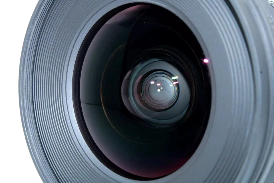 Near Mint Sigma 10-20mm f/3.5 EX DC HSM AF Ultra Wide Angle Lens for Nikon Japan - Image 3 of 4