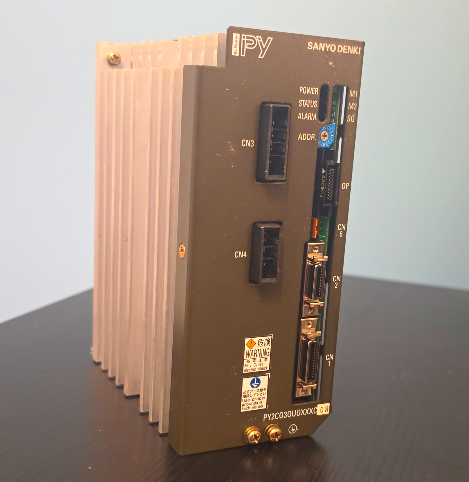SANYO DENKI Servo Amplifier PY2C030U0XXXC08 DC 3-Phase Brushless 3kW