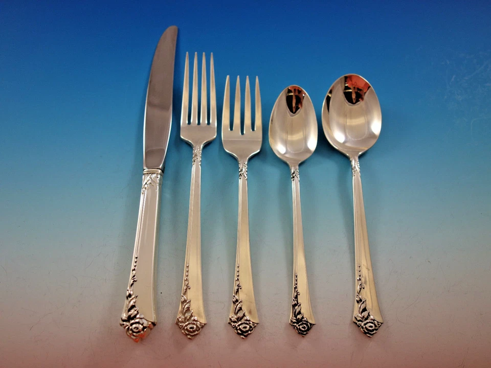 Juego de cubiertos Damask Rose de Oneida de plata de ley para 8 servicio 40 piezas Foto 2 de 4
