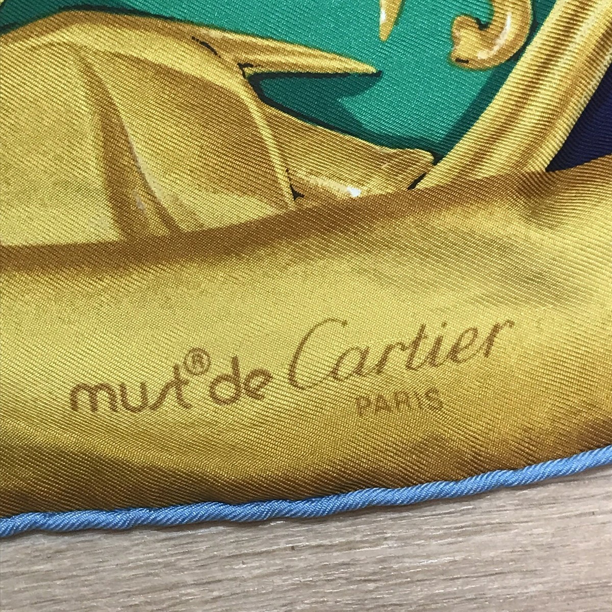 must de Cartier ストール MUST DE CARTIER scarf Silk TWill Jungle Leopard Handroll