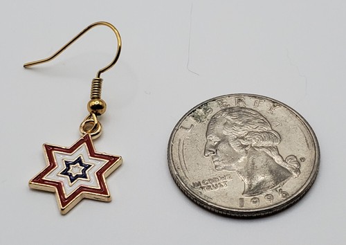Patriotic Layered Star Dangle Earrings - Picture 4 of 4