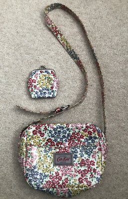 Cath Kidson Kinder Umhängetasche + Geldbörse, PVC Blumenmuster