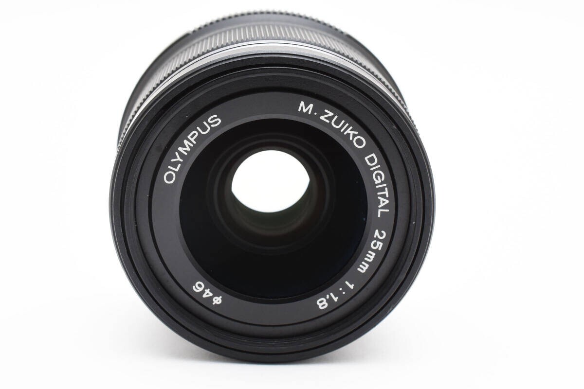 Olympus m.zuiko digital 25mm f1.8 black used from Japan