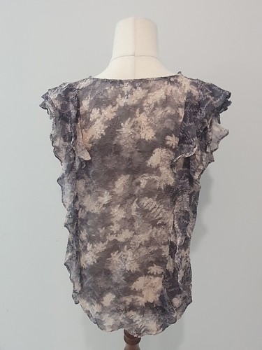 WITCHERY Size 14 Grey Cream Silk Blend Ruffle Top - Picture 4 of 6