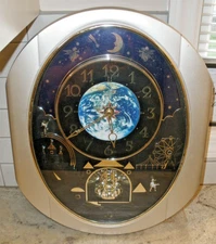 SMALL WORLD RHYTHM TIMECRACKER CLOCK COSMOS TESTED WORKS