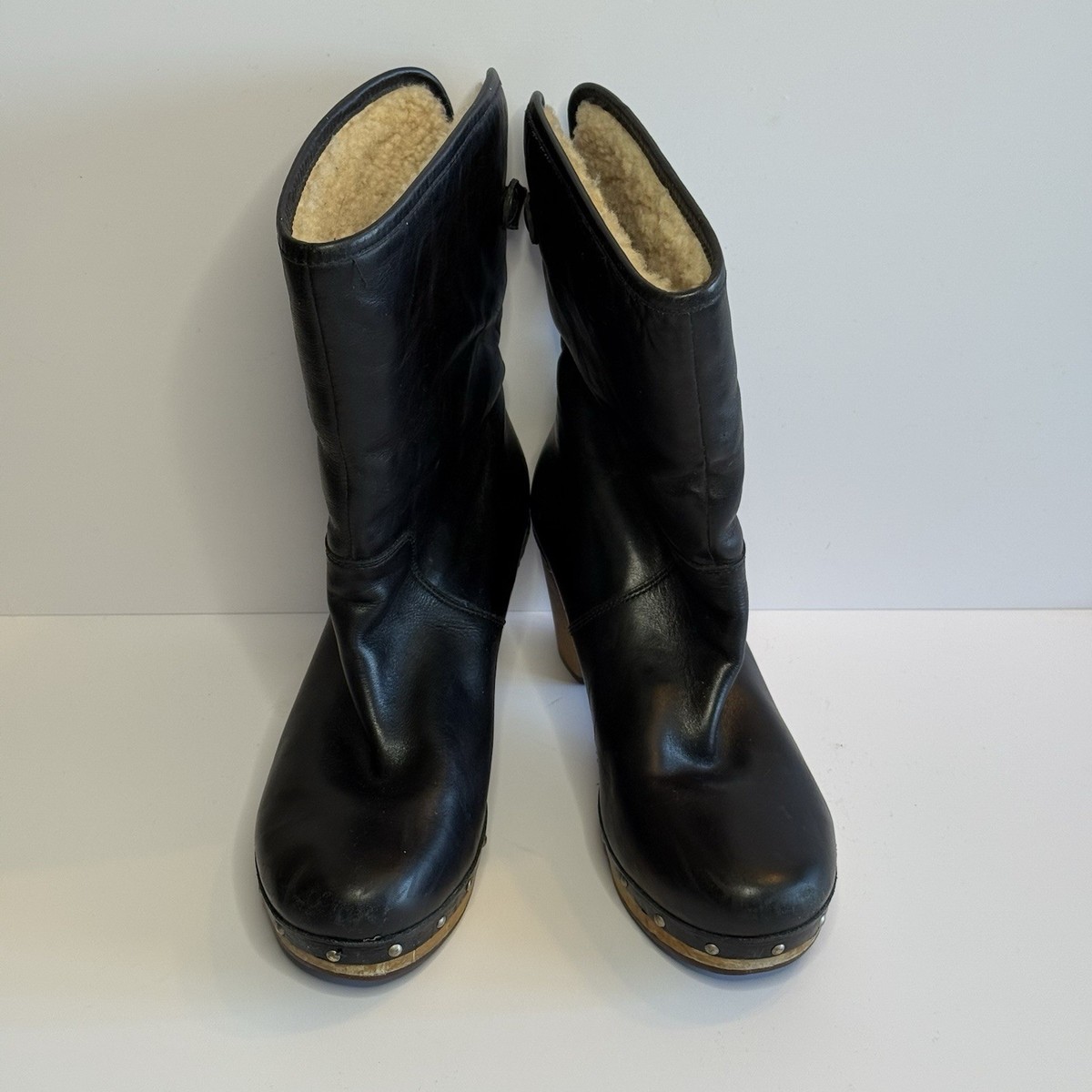 Ugg Womens Lynnea Black Leather Shearling Lined Clog Boots Size