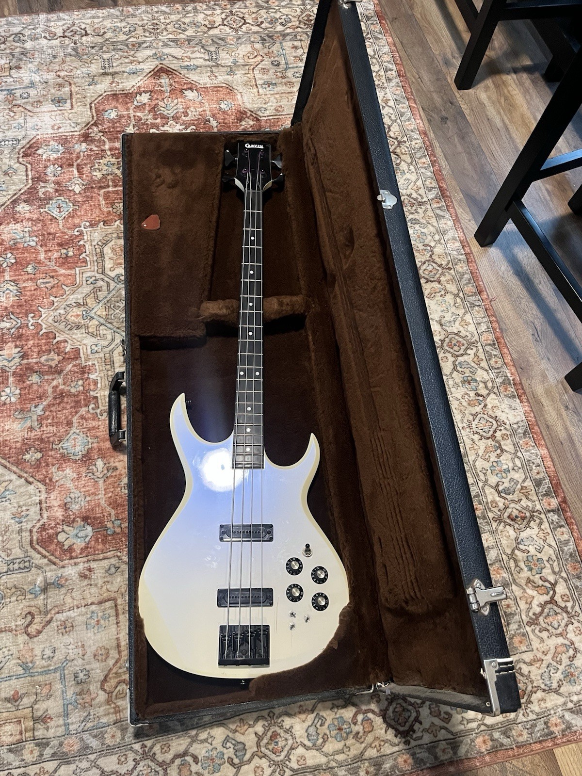 ‘86 USA Carvin LB60 4-String Electric Bass Guitar with Case