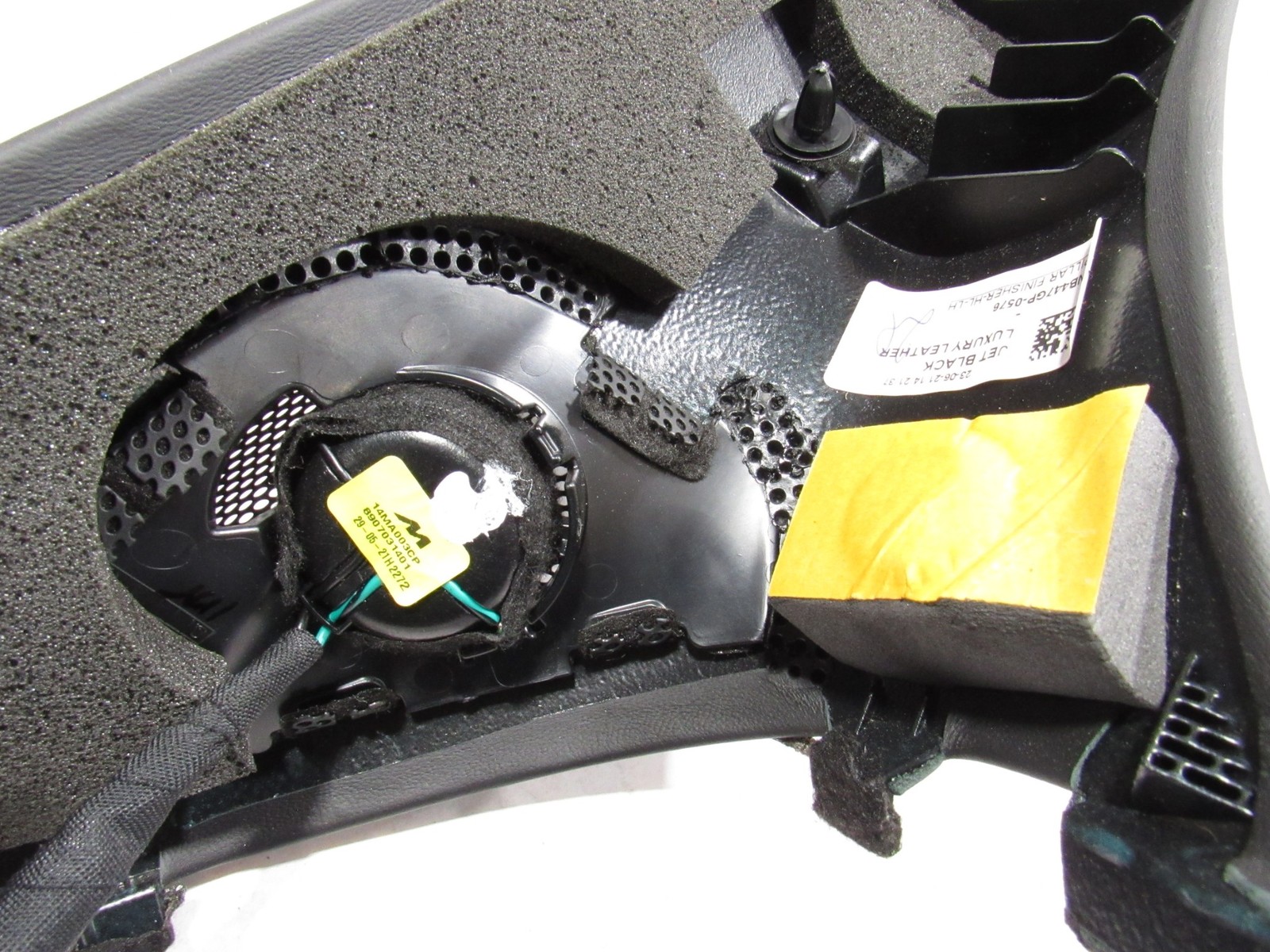 20-23 McLaren GT 2021 Front Left Driver A Pillar Cover Panel Trim |:Y