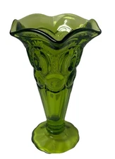 Vintage LE Smith Moon and Stars Green Pressed Glass Trumpet Vase 6"