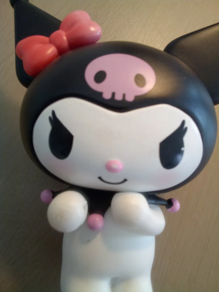 Figura PVC Hello Kitty and Friends Kuromi Juguete Vinilo Figura ANIME 3" Foto 2 de 4