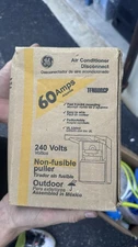 GE PULL-OUT NON-FUSIBLE AIR CONDITIONER DISCONNECT TFN60RCP 60AMP 240VOLT NIB
