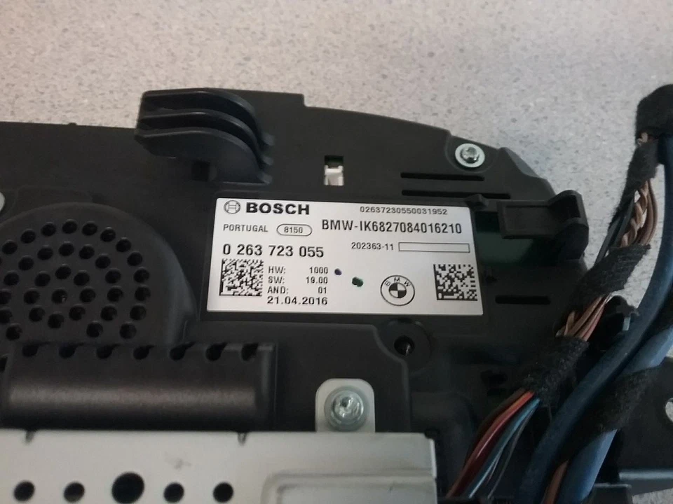 BMW 750I 2016 velocímetro con pantalla multifunción 4,4 L compatible con 17-20 87 k Foto 3 de 4