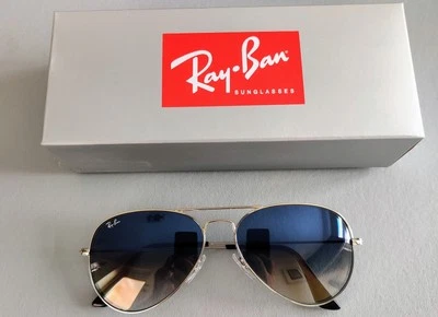Ray-Ban Aviator Unisex Silver Frames Blue Gradient lenses 58mm - Image 1 of 4