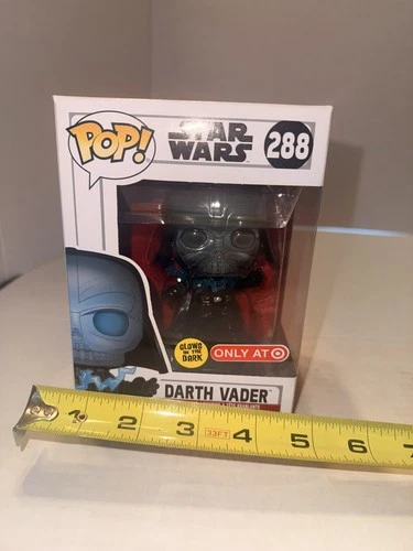 DARTH VADER ELECTROCUTED star wars TARGET exclusive Funko Pop! #288 GITD !!