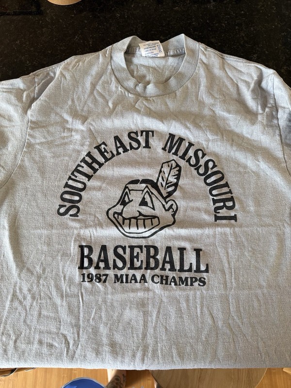 Vintage 1987 Southeast Missouri Baseball MIAA Champs Single Stitch Lee Large