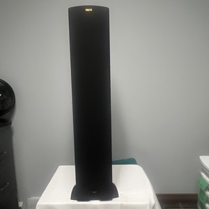 A SET OF TWO) Klipsch R-28f Reference Main Speakers