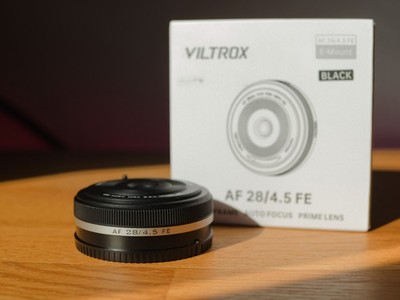 Viltrox AF 28mm F4.5 Full Frame Objektiv Sony E-Mount WIE NEU