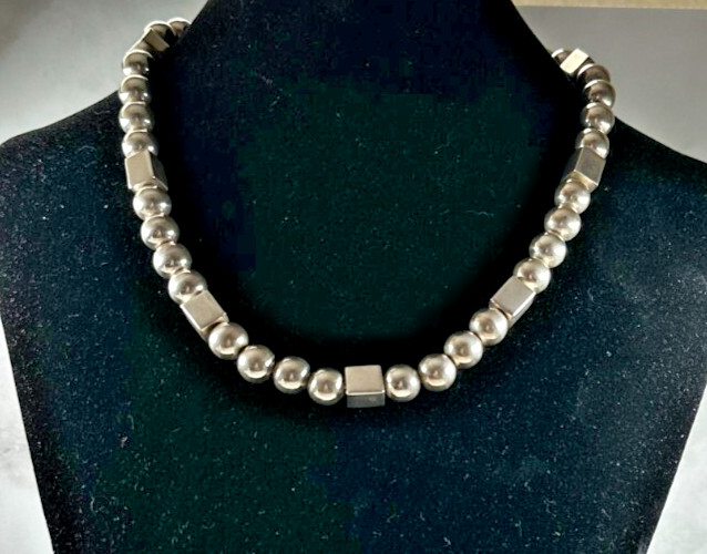 Sterling Silver Necklace with Solid Round and Squ… - image 6