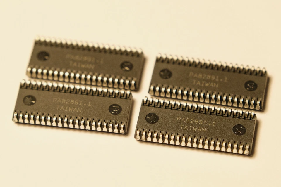 EtronTech Em614163A-25 EDO Video RAM for Retro Graphics Cards, 3dfx Voodoo 2, UK - Image 4 of 4