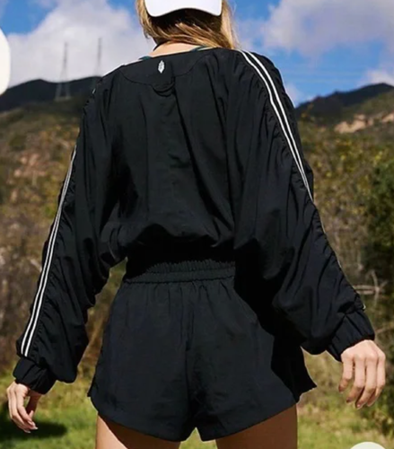 FREE PEOPLE NERO BIANCO RIGHE MANICA LUNGA RORY PAGLIACCETTO PANTALONCINO RUNSIE SHORTS S - Foto 2 di 13