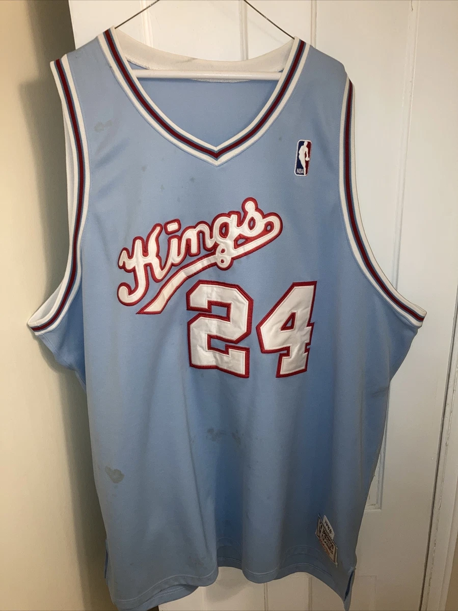 Mitchell & Ness, Shirts, Reggie Theus Sacramento Kings 24 Nba Jersey  98788