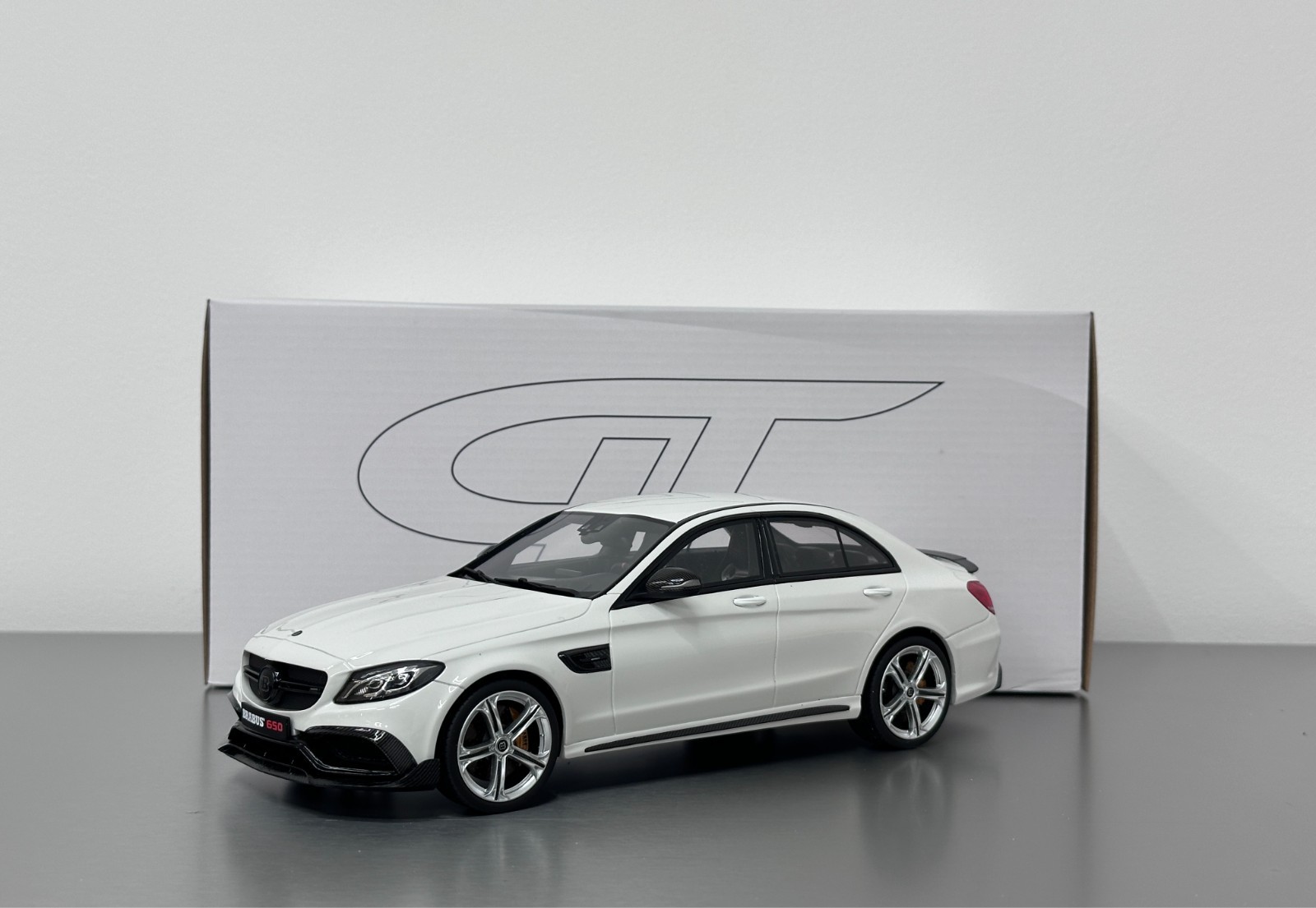 GT Spirit Brabus 650 white ZM079