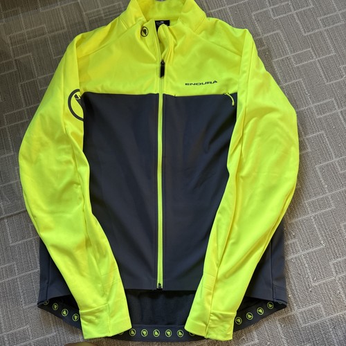 ENDURA WINDCHILL II SOFT SHELL CYCLING JACKET Grey/Green Size XXL. Read