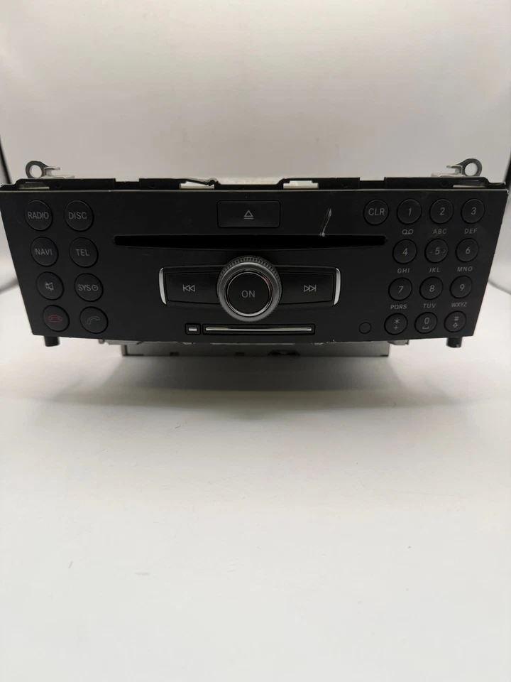 Mercedes-Benz W204 C-Klasse CD-Radio Comand Navi Head Unit A2048703390 - Bild 1 von 2