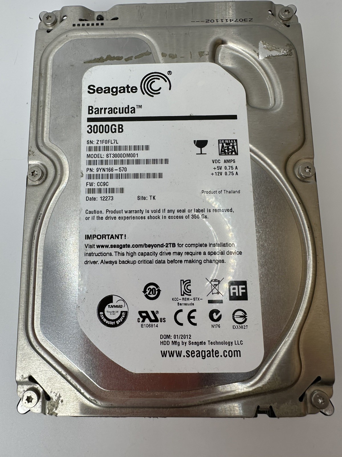 Seagate Barracuda 3TB 7.2K RPM 3.5'' SATA Internal HDD (ST3000DM001) Works Great