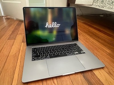Apple MacBook Air 15.3'' 256GB Apple M2 Laptop A2941 - Space Gray - EXCELLENT
