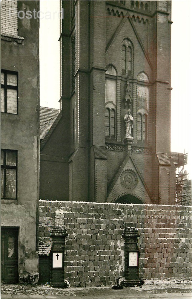 Germany, Berlin, Barnauer Strobe mit Versohnungskirche, RPPC