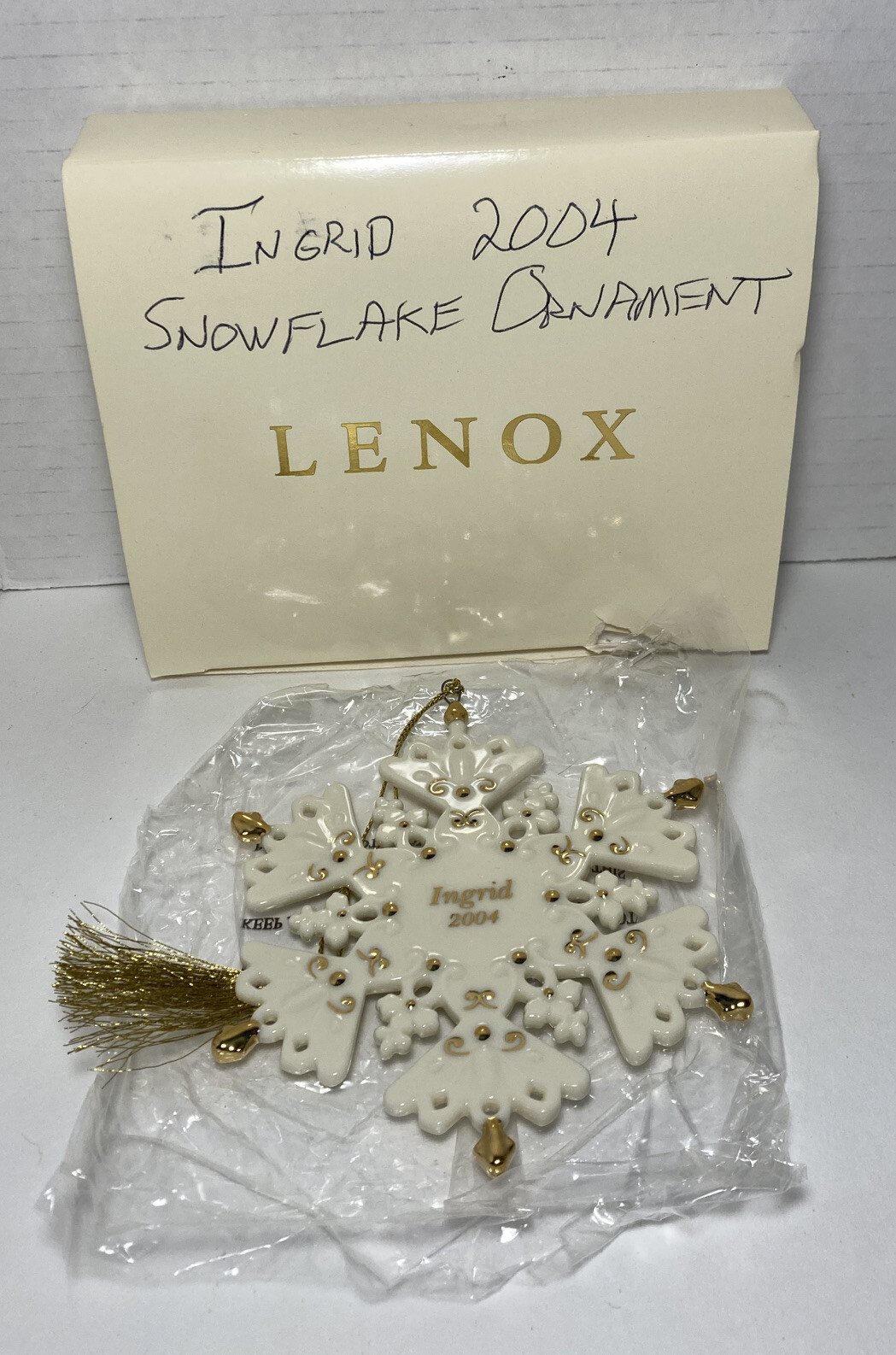 Lenox Ingrid Snowflake Christmas Ornament 2004