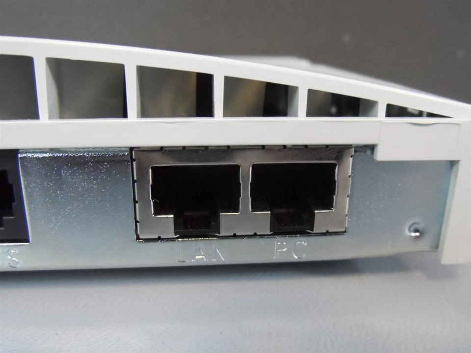 3Com 3C10400 NBX Analog Terminal Adapter 6555-0107-01 Power Over POE Lot 2x - Image 3 of 4