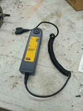 UEI ACO100 Digital Multimeter