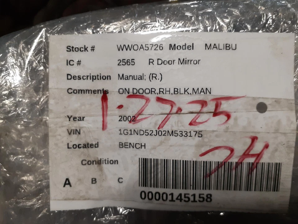 Espejo retrovisor derecho usado se adapta a: Chevrolet Malibu 2002 manual derecho grado A Foto 3 de 4