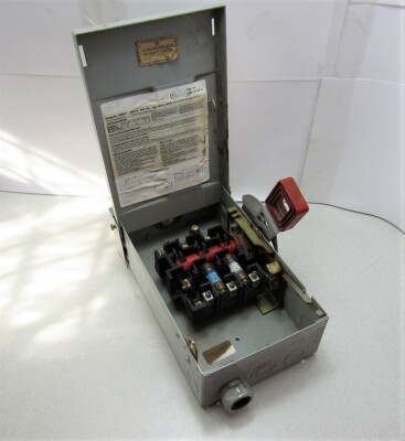 GE General Electric NP266212-A 30 Amp 240V 7.5HP Heavy Duty Safety