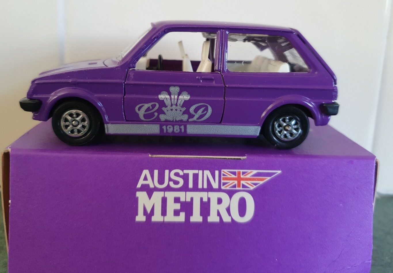 Austin Mini Metro 1.3 HLS Corgi 1/36 - Etoile Auto49
