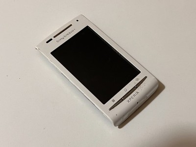 Sony Ericsson e15i White  color Vintage Cell phone