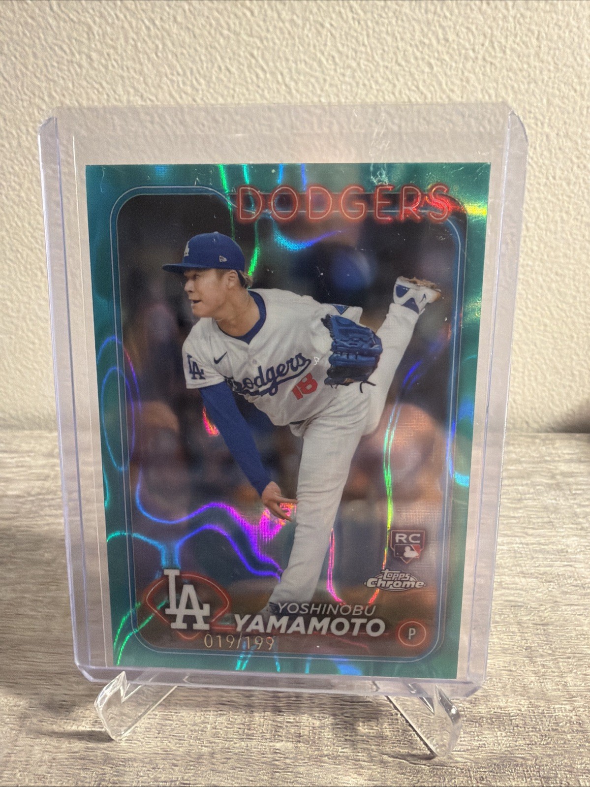 2024 Topps Chrome - Yoshinobu Yamamoto #18 Aqua Lava Refractor /199 (RC)
