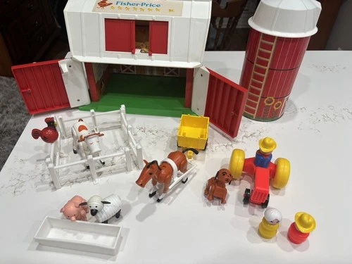 Vintage Fisher Price Farm Set