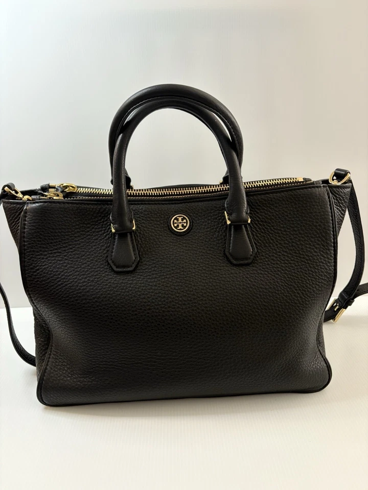 Bolsa tote TORY BURCH ROBINSON COURO PEBBLED MULTI PRETA 32159769 EXCELENTE ESTADO USADO - Imagem 2 de 4