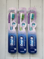  Pack of 3 Oral-B Advanced Whitening Soft Toothbrush