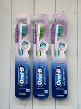 (Pack of 3) Oral-B Advanced Whitening Soft Toothbrush 