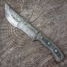 UBR CUSTOM HANDMADE HIGH CARBON STEEL HUNTING TRACKER KNIFE WITH LEATHER SHEATH 